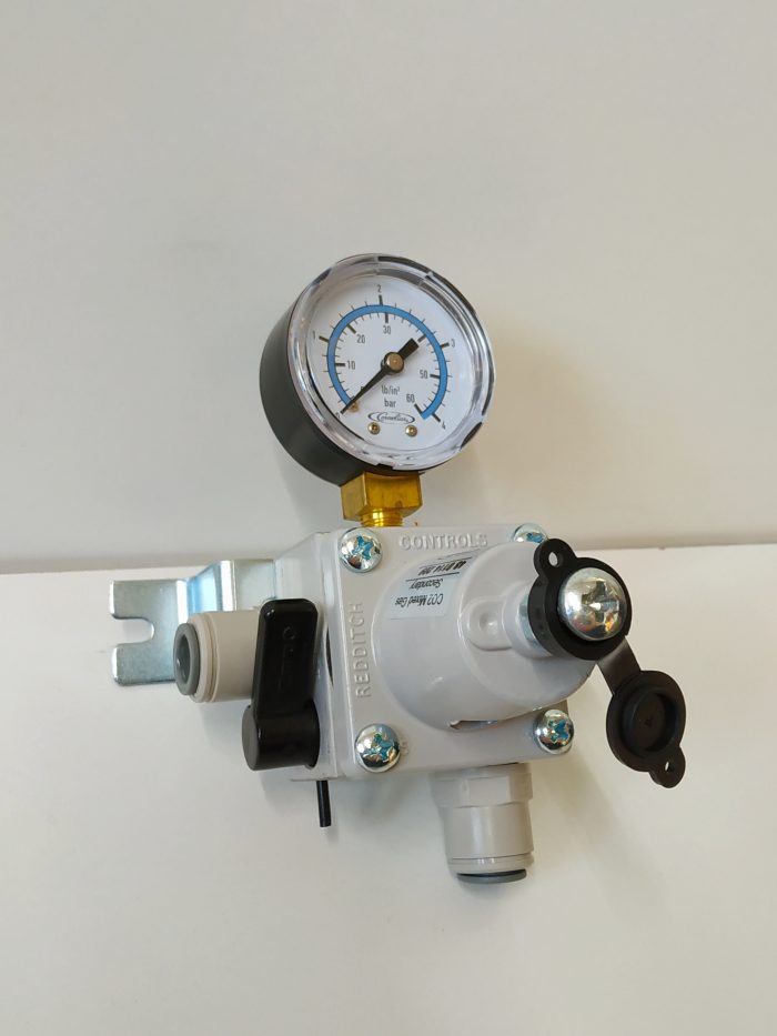 PS114 SECONDARY REGULATOR WITH GAUGE